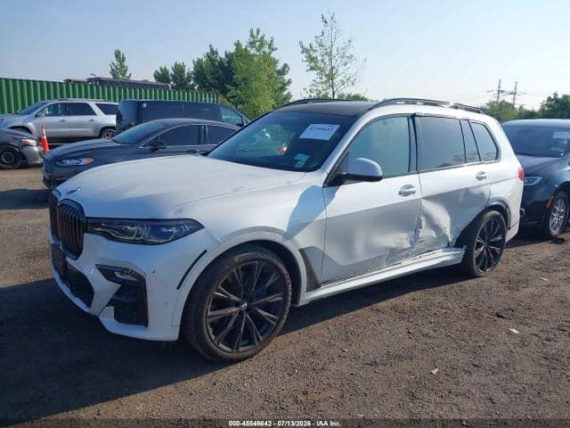 2021 BMW X7 M50I 6