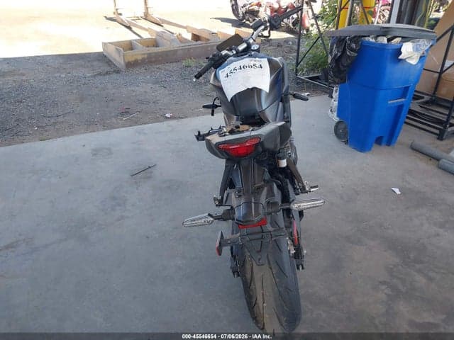 2025 YAMAHA MTN690 6