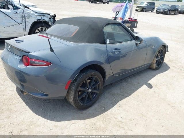 2021 MAZDA MX-5 MIATA CLUB 4