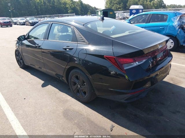 2021 HYUNDAI ELANTRA SEL 3
