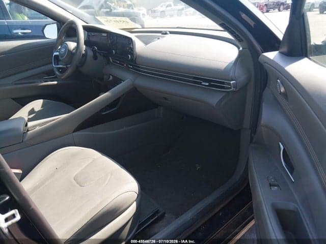 2021 HYUNDAI ELANTRA SEL 5