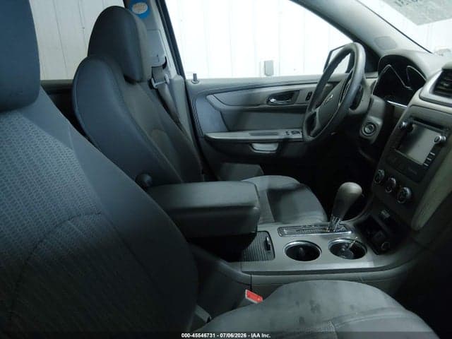 2016 CHEVROLET TRAVERSE LS 5
