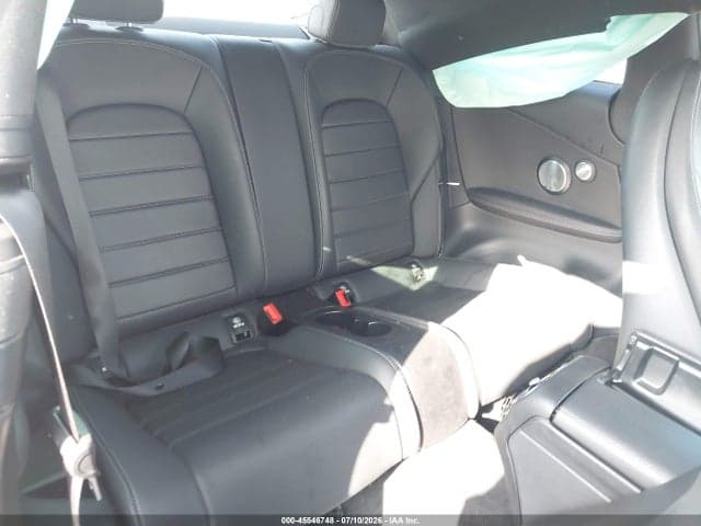 2019 MERCEDES-BENZ C 300 8