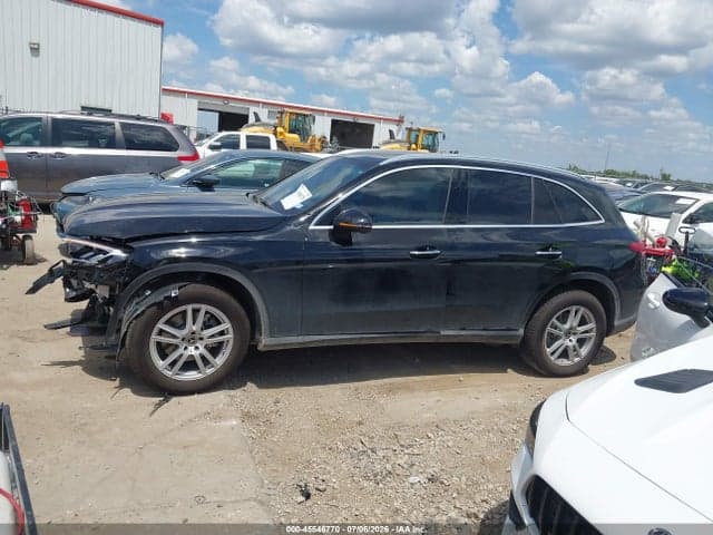 2026 MERCEDES-BENZ GLC 300 4MATIC SUV 13