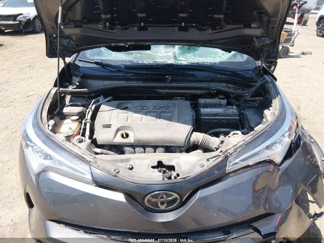 2019 TOYOTA C-HR LE 10