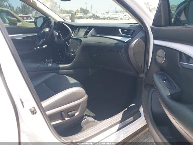 2019 INFINITI QX50 ESSENTIAL 2