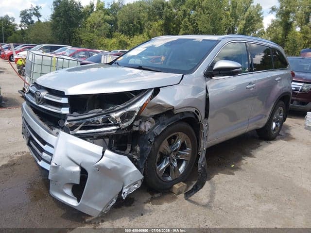 2017 TOYOTA HIGHLANDER LIMITED PLATINUM 2