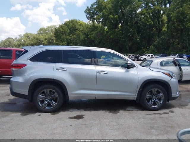 2017 TOYOTA HIGHLANDER LIMITED PLATINUM 13