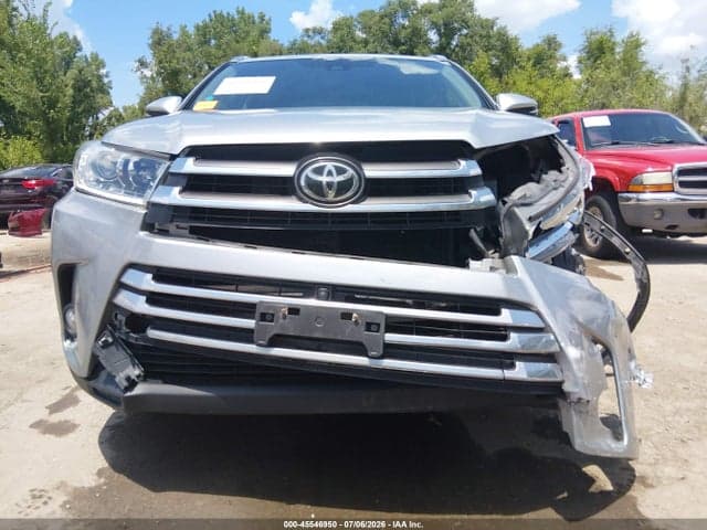 2017 TOYOTA HIGHLANDER LIMITED PLATINUM 18