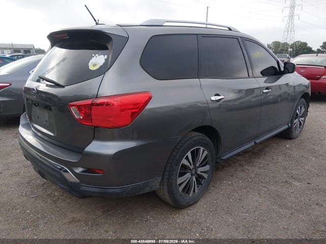 2017 NISSAN PATHFINDER S 4