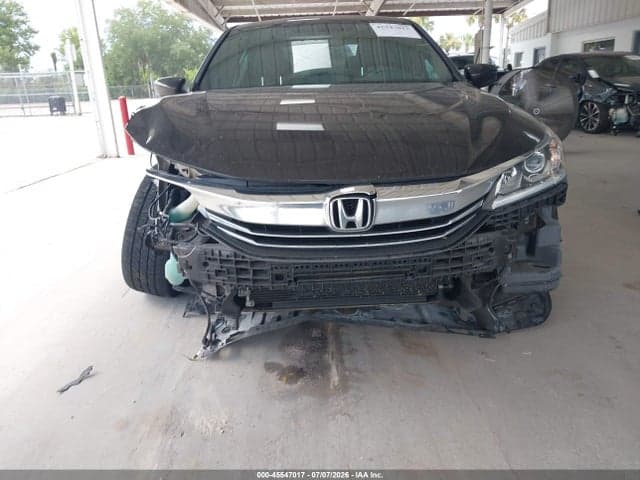 2017 HONDA ACCORD SPORT SE 13
