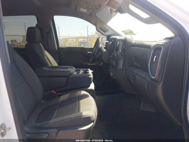 2020 CHEVROLET SILVERADO 1500 5