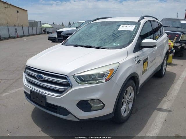 2017 FORD ESCAPE SE 2