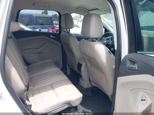 2017 FORD ESCAPE SE 8