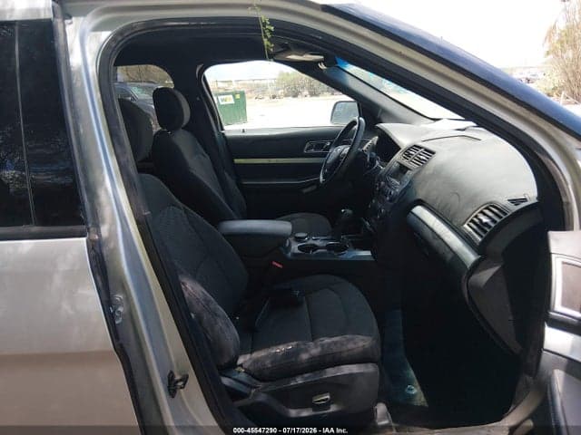2017 FORD EXPLORER XLT 5