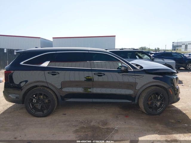 2024 KIA SORENTO S 13