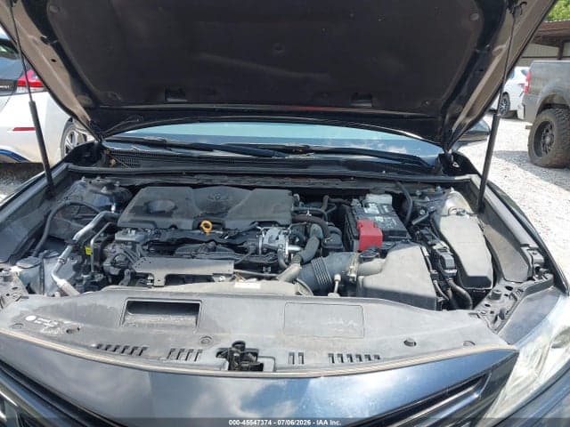 2019 TOYOTA CAMRY XSE 10