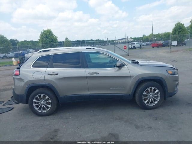 2019 JEEP CHEROKEE LATITUDE PLUS 4X4 13