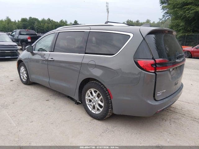 2021 CHRYSLER PACIFICA TOURING L 3