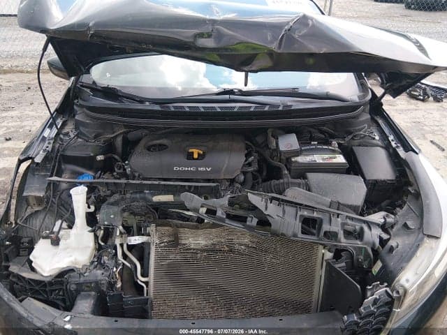 2017 KIA FORTE LX 10