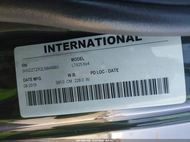 2020 INTERNATIONAL LT 8