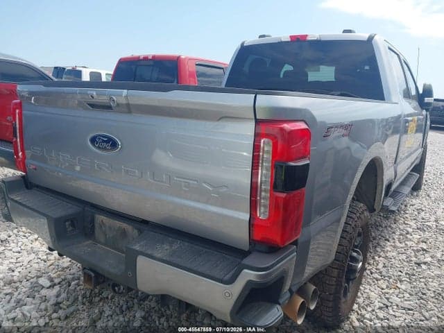 2023 FORD F-350 XLT 4