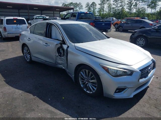 2020 INFINITI Q50 LUXE