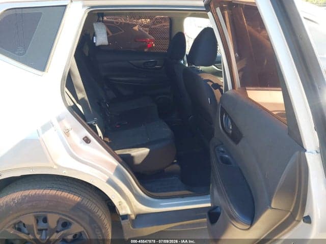 2019 NISSAN ROGUE S 8