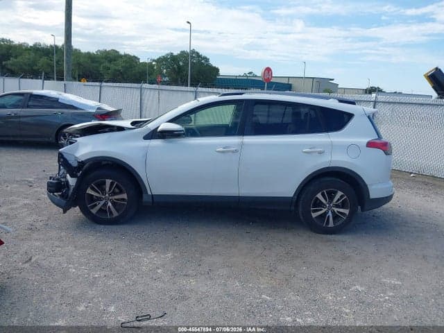 2018 TOYOTA RAV4 XLE 15