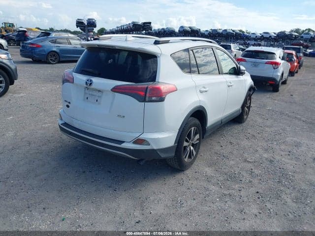 2018 TOYOTA RAV4 XLE 4