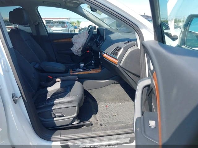 2021 AUDI Q5 PREMIUM 45 TFSI QUATTRO S TRONIC 5