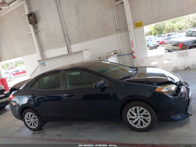 2019 TOYOTA COROLLA LE 13
