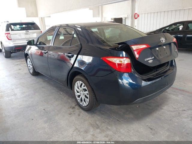 2019 TOYOTA COROLLA LE 3