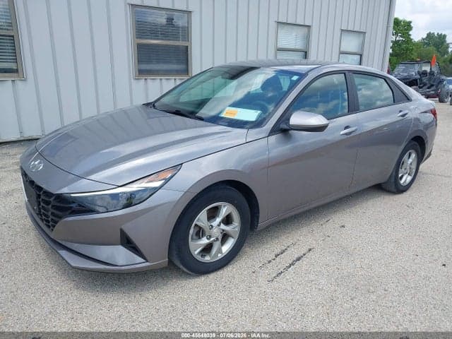 2023 HYUNDAI ELANTRA SE 2