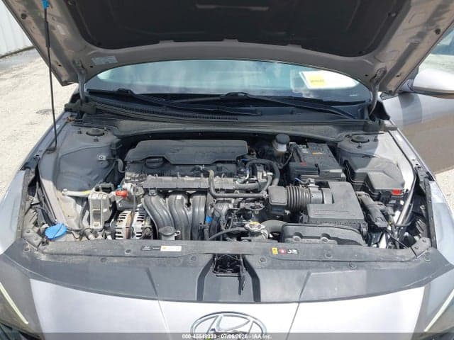2023 HYUNDAI ELANTRA SE 10