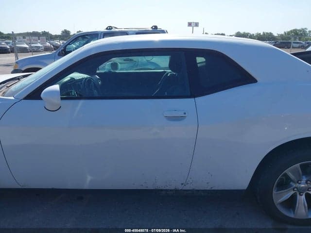 2018 DODGE CHALLENGER SXT 14