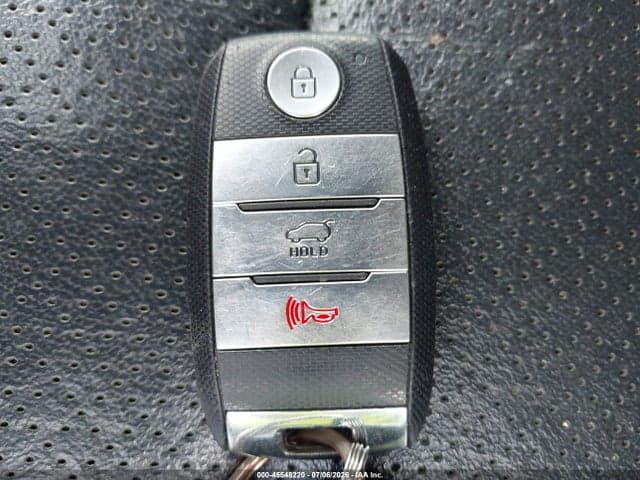 2017 KIA SORENTO 2.4L LX 11