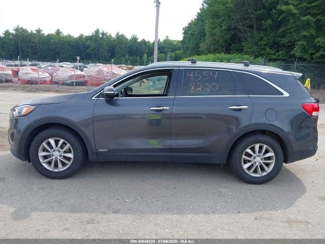 2017 KIA SORENTO 2.4L LX 14