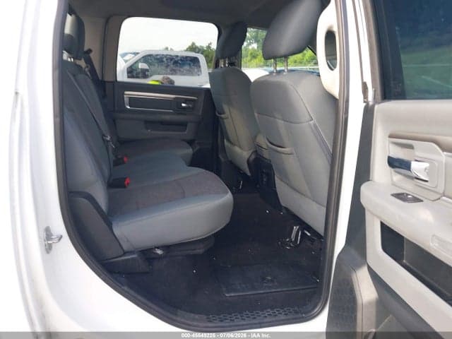 2017 RAM 1500 BIG HORN 4X2 5'7 BOX 8