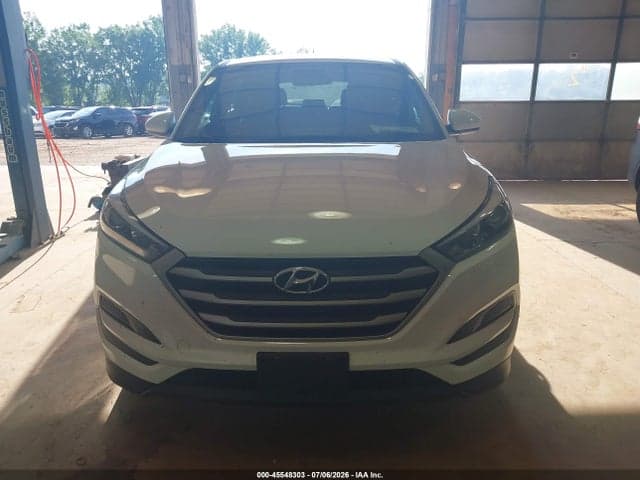 2018 HYUNDAI TUCSON SE 12
