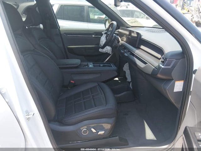 2026 KIA EV9 LAND 5