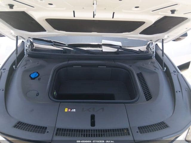 2026 KIA EV9 LAND 10