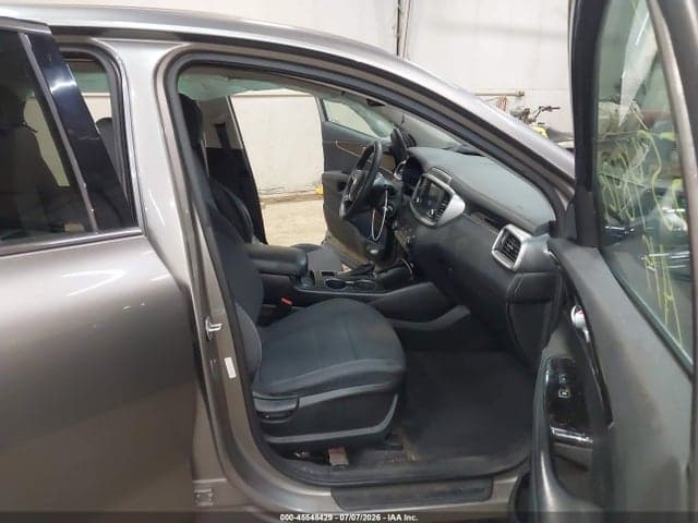 2019 KIA SORENTO 2.4L LX 5