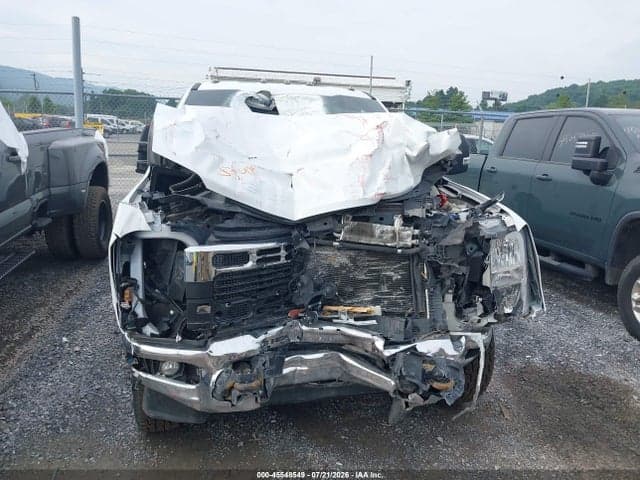 2024 FORD F-350 CHASSIS LARIAT/XL/XLT 11