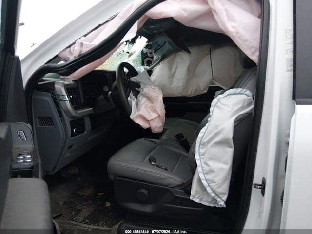 2024 FORD F-350 CHASSIS LARIAT/XL/XLT 6