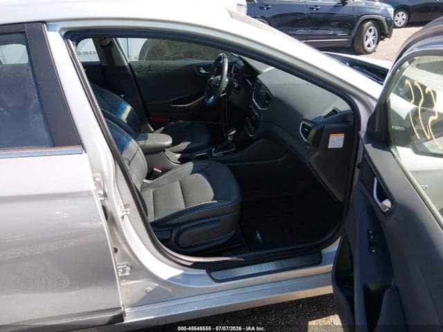 2017 HYUNDAI IONIQ HYBRID LIMITED 5