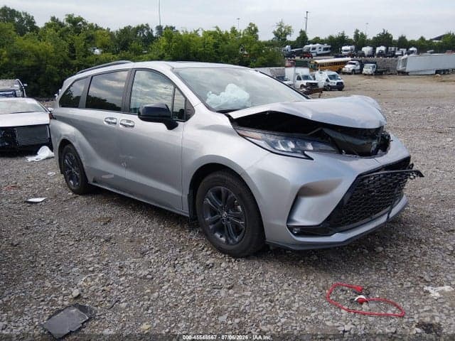 2025 TOYOTA SIENNA XSE - 1