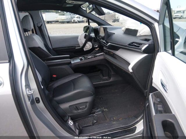 2025 TOYOTA SIENNA XSE 5
