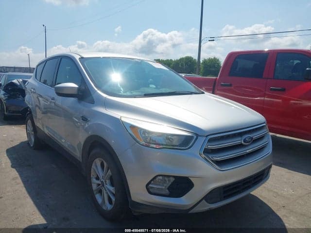 2017 FORD ESCAPE SE - 1