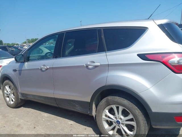 2017 FORD ESCAPE SE 14